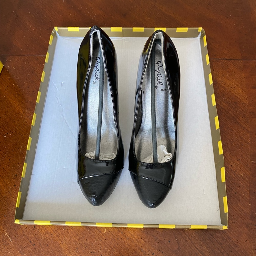 Qupid 5 inches black Heels shoes